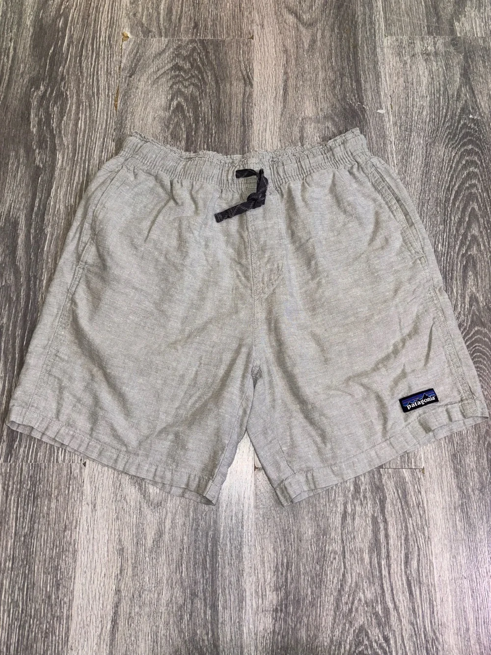 Patagonia Men's Heather Light Gray Elastic-Waist Drawstring Shorts